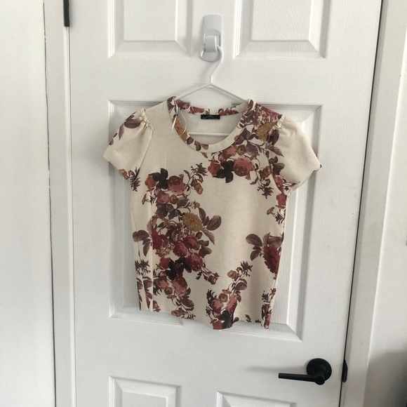 Medium Zara Floral Shirt - Picture 1 of 8